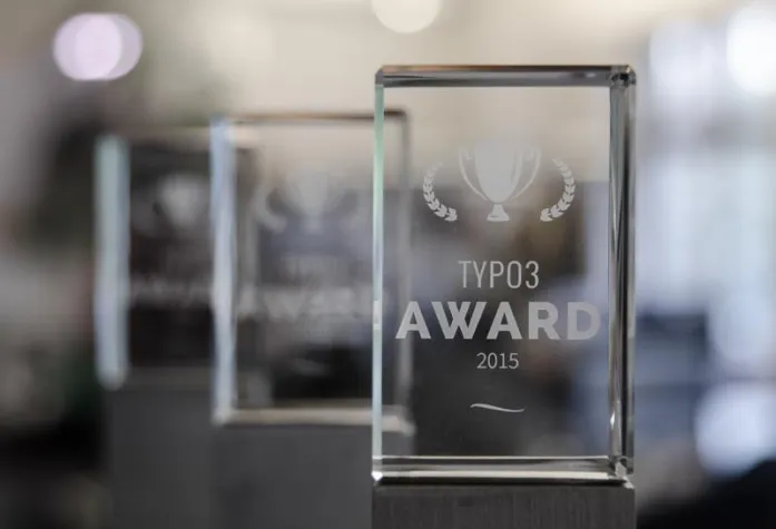 Dreimal nominiert. Dreimal gewonnen. dkd Internet Service gewinnt drei TYPO3 Awards Bild: Dreimal nominiert. Dreimal gewonnen. dkd Internet Service gewinnt drei TYPO3 Awards