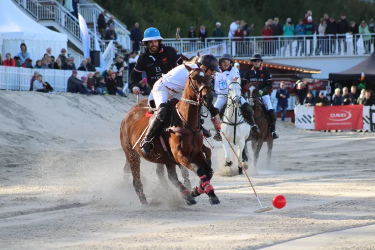 9. Deutsche Beach Polo Meisterschaft 2025 - 03. - 05. Oktober 2025 im Ostseebad Sellin auf Rügen Bild: 9. Deutsche Beach Polo Meisterschaft 2025 - 03. - 05. Oktober 2025 im Ostseebad Sellin auf Rügen