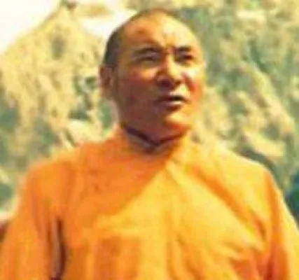 Bild: Fünf Jahre Gefängnis für einen angesehenen tibetischen Geistlichen und zehn für seinen Sohn