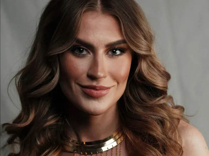 Schlagerqueen Louella lässt nicht locker Bild: Schlagerqueen Louella lässt nicht locker