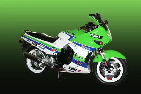 Bild: Projekt 2009 - Beim MotoGP-Lauf am Sachsenring mit dem - Blick zurück für krebskranke Kinder - zu sehen