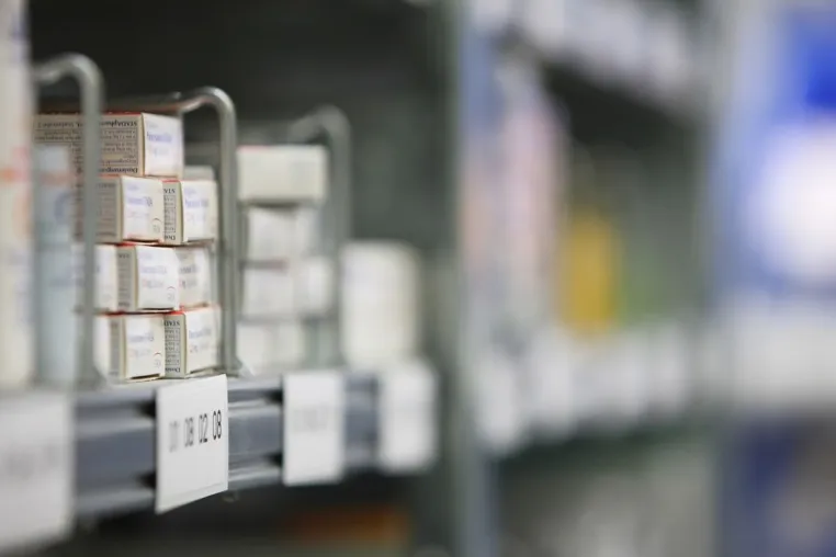 Deutschen Apotheken fehlen wettbewerbliche Elemente: Vor-Ort-Apotheken-Stärkungsgesetz tritt heute in Kraft Bild: Deutschen Apotheken fehlen wettbewerbliche Elemente: Vor-Ort-Apotheken-Stärkungsgesetz tritt heute in Kraft