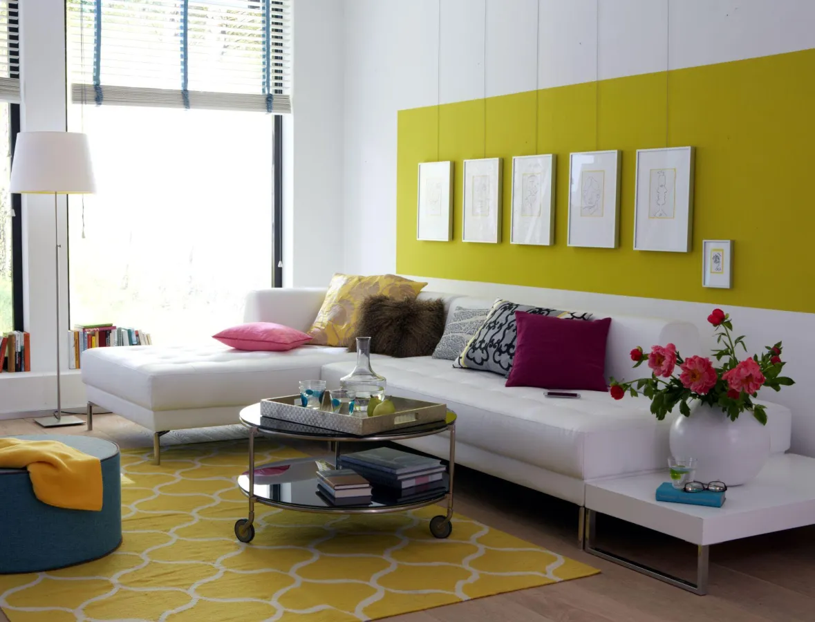 Jede Montage von Bildern ist ein ästhetischer Gestaltungsakt, der nicht nur einen Raum aufwertet.