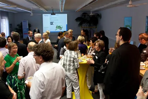 Bild: „Kleider machen Leute… UND Erfolg!“