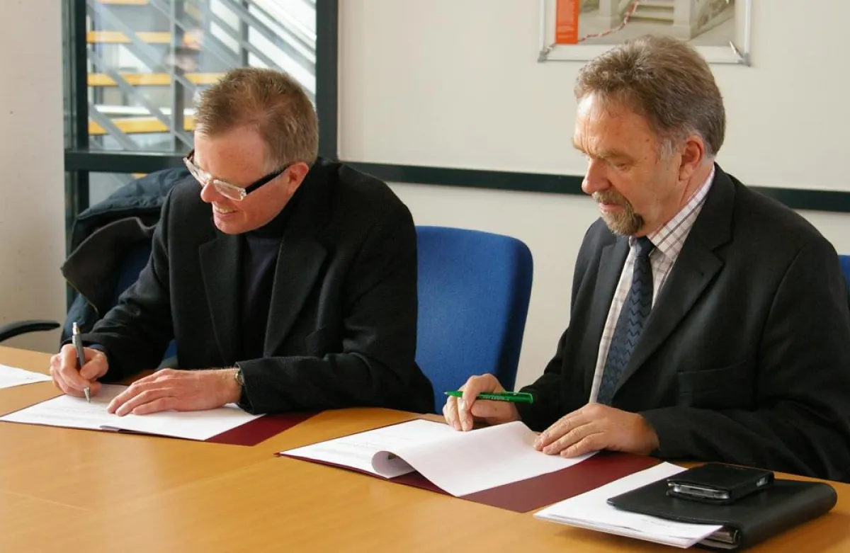 Michael Lücke (links) und Dr. Thomas Müller (rechts)