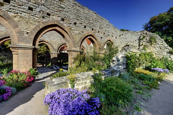 Bild: Wissen und Macht: Kloster Memleben zeigt Sonderschau im Jubiläumsjahr „25 Jahre Straße der Romanik“