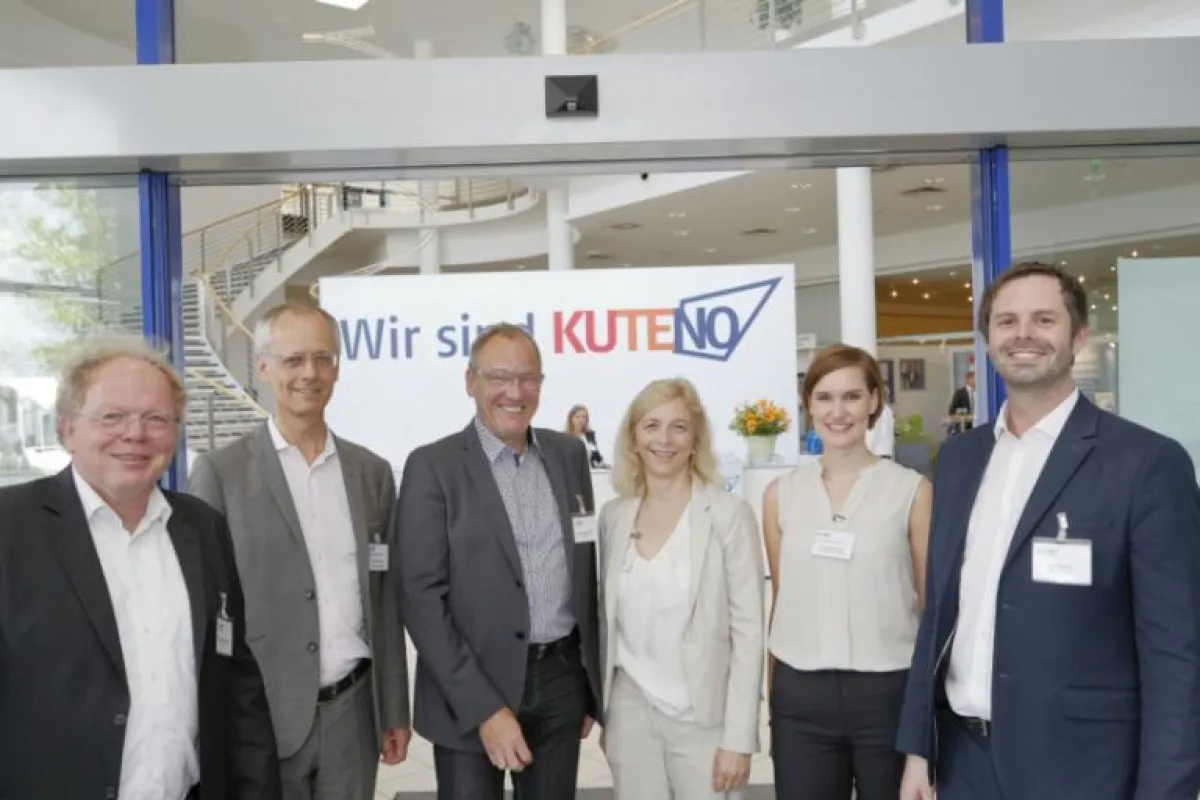 Das KUTENO-Messeteam freut sich über die gelungene Messepremiere.