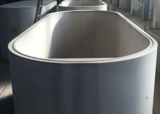 Stahlbetonbehälter von Mall nehmen neue Formen an Bild: Stahlbetonbehälter von Mall nehmen neue Formen an