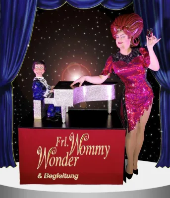 Beflügelt - Das neue Programm 2008 von Frl. Wommy Wonder im Renitenztheater Bild: Beflügelt - Das neue Programm 2008 von Frl. Wommy Wonder im Renitenztheater