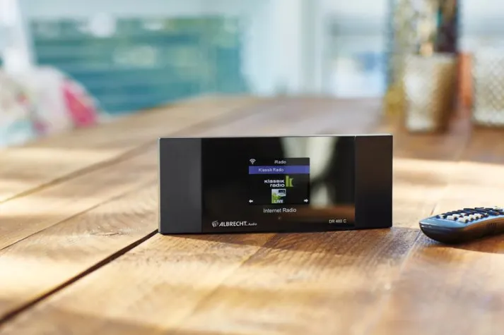 Bild: ALBRECHT DR 460 C: Internetradio-Adapter mit DLNA-Funktion