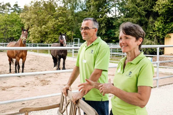 Bild: Pferdegestützte Trainings bei Portapatet: „Das Pferd nimmt den Moment ganzheitlich wahr“