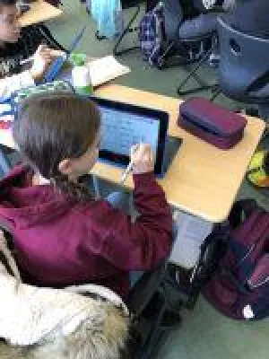 Bild: Schul-IT-Experten präsentieren Gesamtpaket für Schulen: Hardware, Software und Netzwerklösung