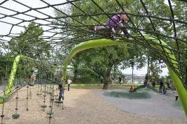 Bild: Interaktiver Loop von Corocord macht Weltkulturen-Spielplatz zum Erlebnis