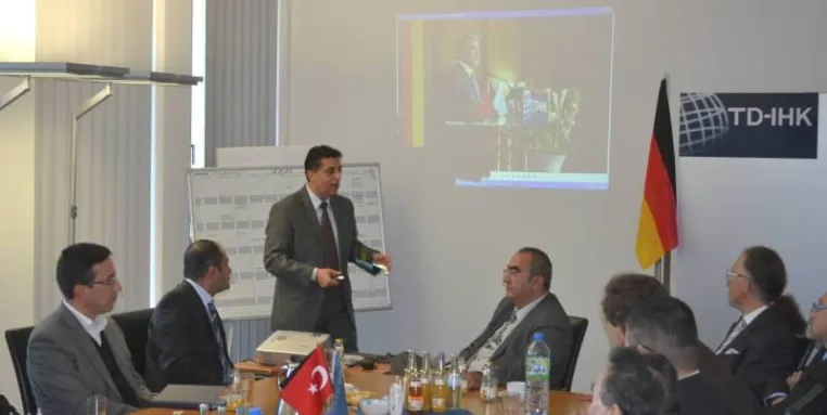 Delegation aus Istanbul zu Besuch in der Türkisch-Deutschen Industrie- und Handelskammer Bild: Delegation aus Istanbul zu Besuch in der Türkisch-Deutschen Industrie- und Handelskammer