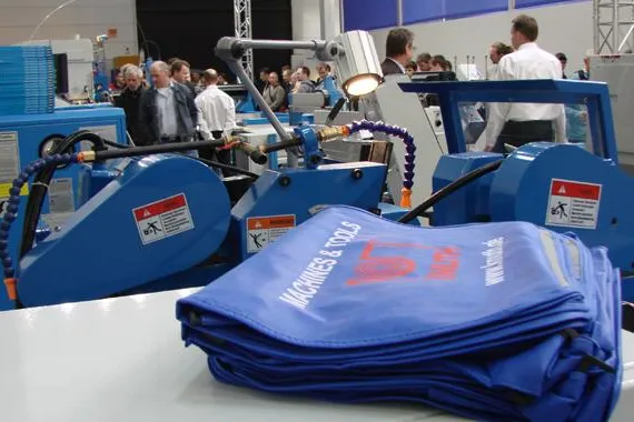 KNUTH Werkzeugmaschinen sieht positive Impulse auf der Metav 2010 Bild: KNUTH Werkzeugmaschinen sieht positive Impulse auf der Metav 2010