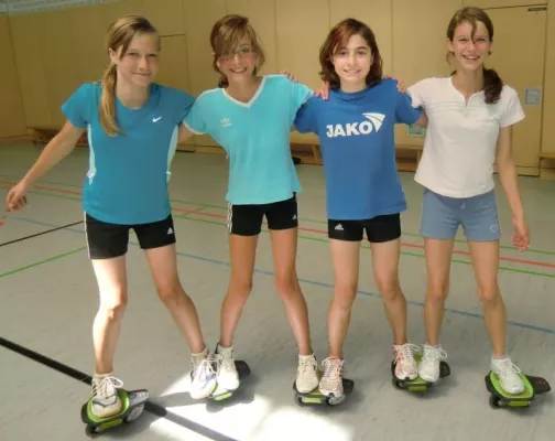 Bild: Snakesurfer bringen Schwung in Schulen und Sportvereine