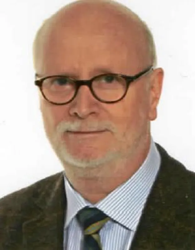 Rechtsanwalt Arnold Detlev Schmitz praktiziert in der Mönchengladbacher Kanzlei Banerjee & Kollegen.