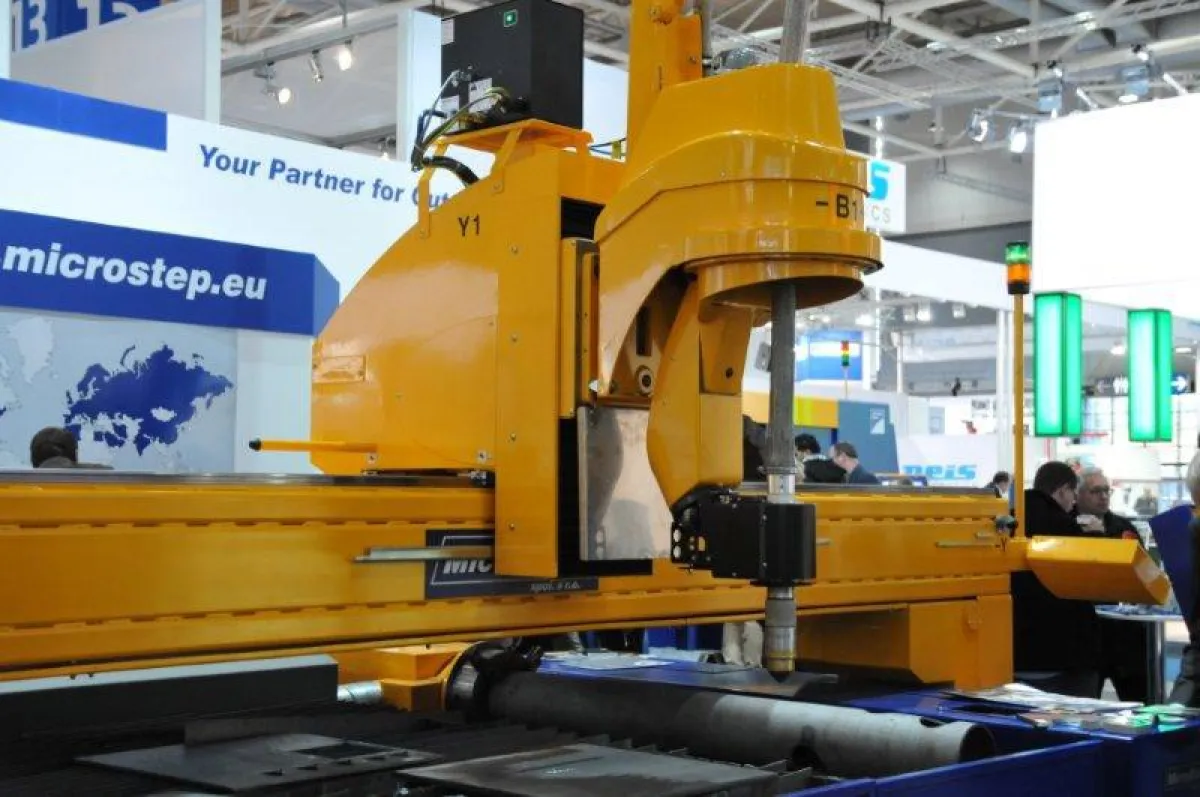 Anlage auf der EuroBLECH Messe 2012