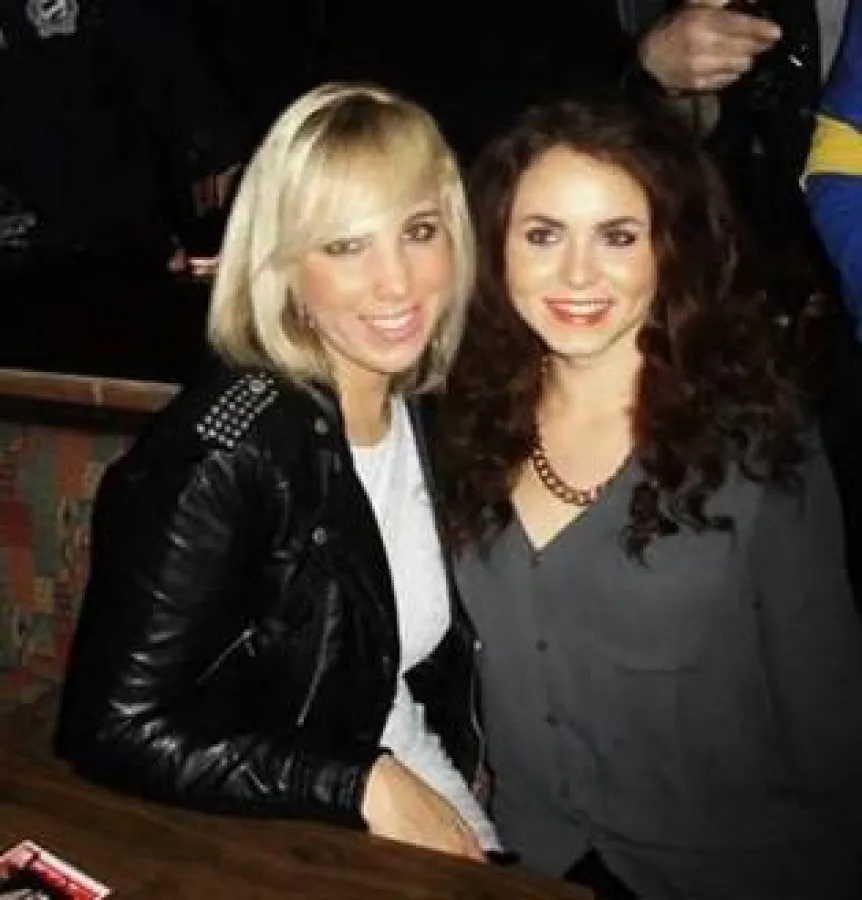 Annemarie Eilfeld und Laura Reinders