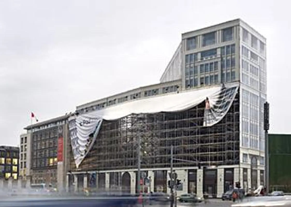 Potsdamer Platz - aus der Serie Facelift von Haubitz+Zoche