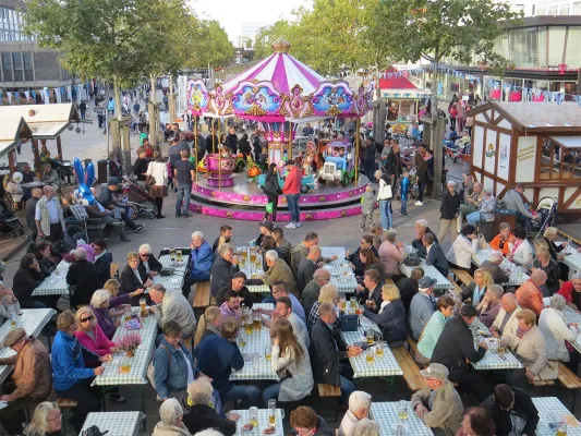 Bild: Zünftiges Oktoberfest 2024 in der Wolfsburger Innenstadt