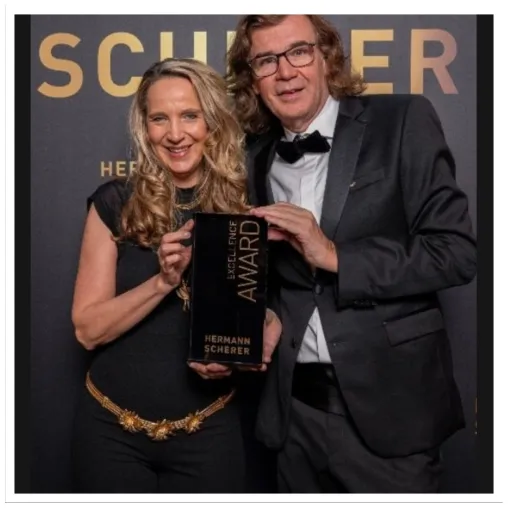 Wiesbaden: Frequenzen statt Pillen – Uta Günther aus Coburg überzeugt beim International Speaker Slam Bild: Wiesbaden: Frequenzen statt Pillen – Uta Günther aus Coburg überzeugt beim International Speaker Slam