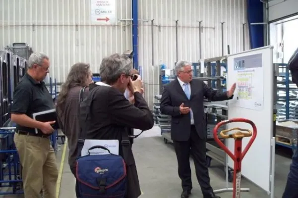 10 Jahre KML MILLER – Mit Innovation und Produktvielfalt auf Erfolgskurs Bild: 10 Jahre KML MILLER – Mit Innovation und Produktvielfalt auf Erfolgskurs