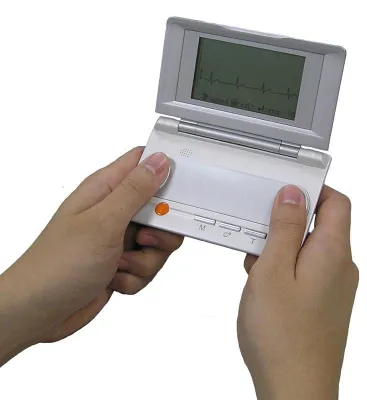 Bild: Herzwochen der Deutschen Herzstiftung im November – Herzrhythmusstörungen mit mobilen EKG-Geräten überwachen