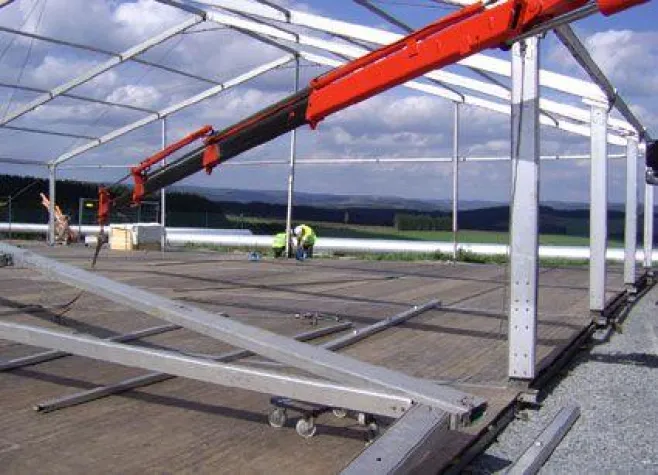 Aktiver Umweltschutz unter 1.200 Quadratmetern Zeltdach Bild: Aktiver Umweltschutz unter 1.200 Quadratmetern Zeltdach