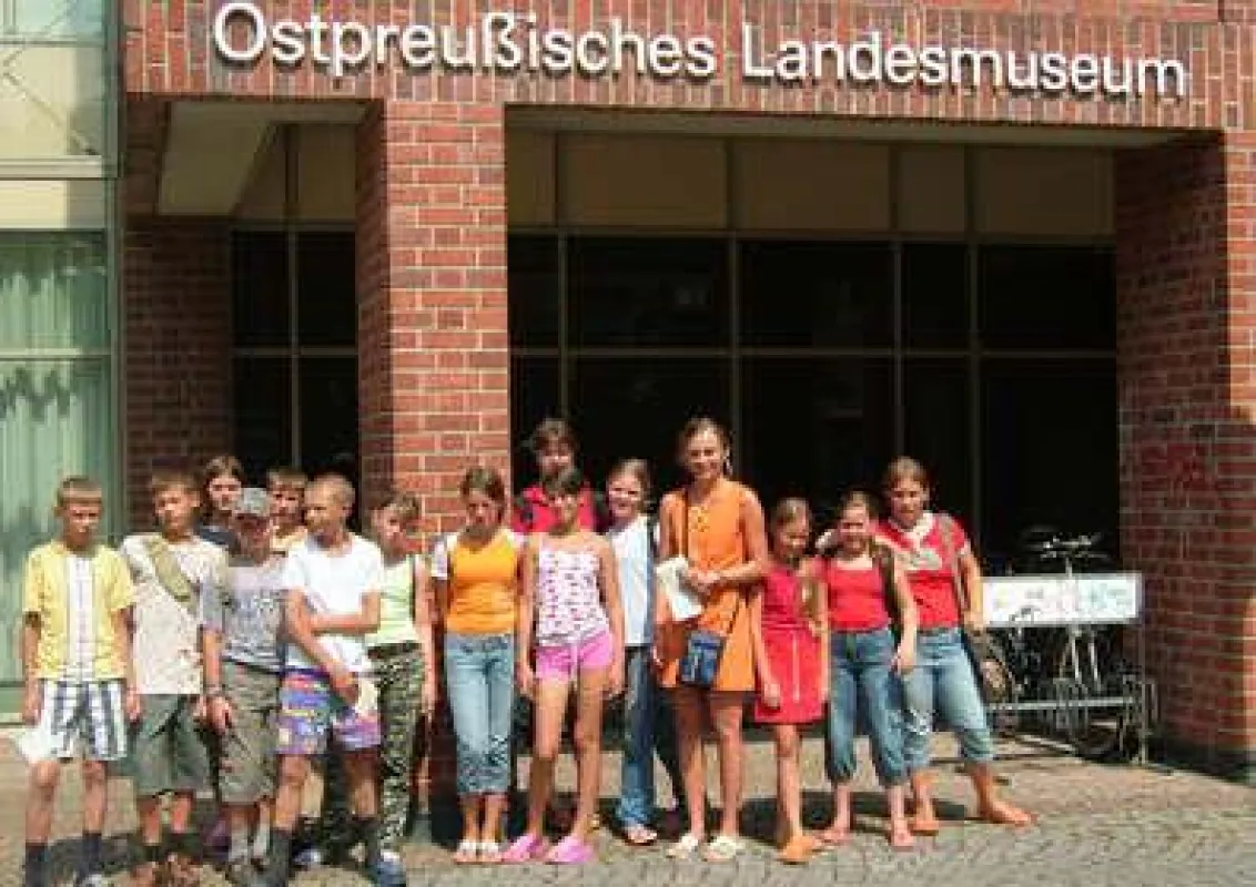 Russische und deutsche Kinder aus dem Königsberger Gebiet und der Bundesrepublik mit dem BJO in Lüneburg
