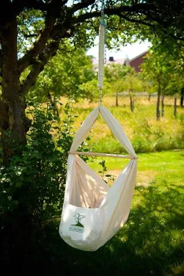 Bild: Die neue NONOMO Federwiege - natürlicher Schlafkomfort für Ihr Baby - von Hebammen empfohlen