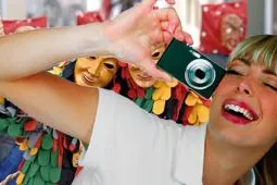 Bild: Mit roter Nase in den Karneval und sicher wieder heraus