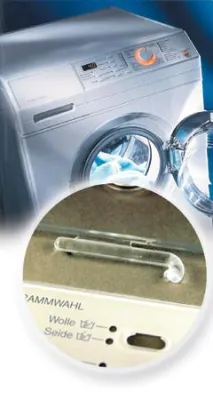Bild: Automatisierte Angussabtrennung in der Blendenfertigung