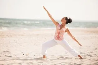 Bild: YOGA am Meer – jetzt auch spontan buchbar für maximale Flexibilität im Ostseeurlaub