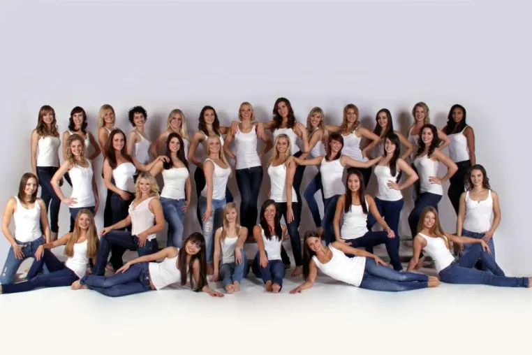 Spektakuläres Fotoshooting beim Danceteam der Füchse Berlin Bild: Spektakuläres Fotoshooting beim Danceteam der Füchse Berlin