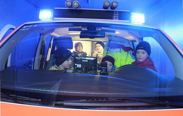 Bild: Bei Blaulicht strahlten die Gesichter