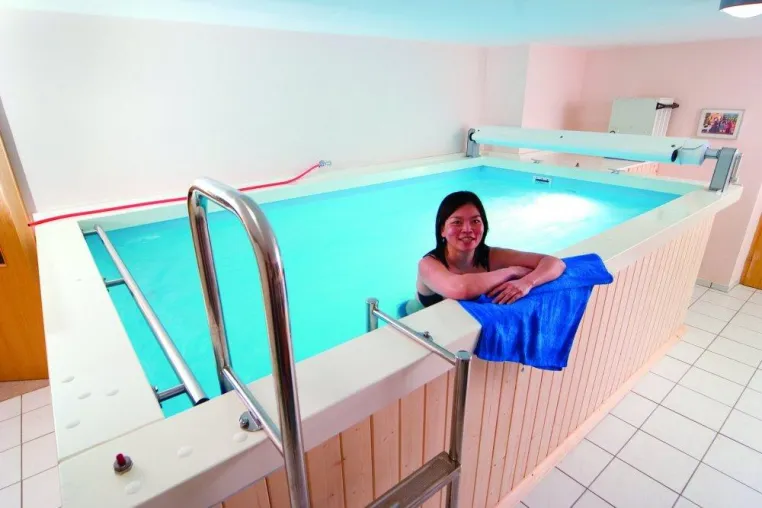 Schwimmen im eigenen Keller – die wetterfeste Alternative des gesunden Hobbys Bild: Schwimmen im eigenen Keller – die wetterfeste Alternative des gesunden Hobbys