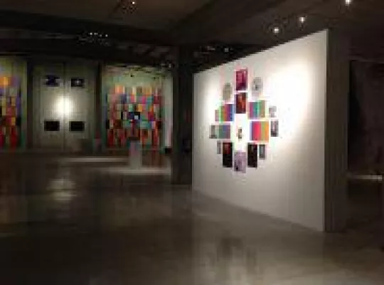 Bild: LAW Gallery der Liberalism Art World des Künstlers An Idiot eröffnet in St. Moritz