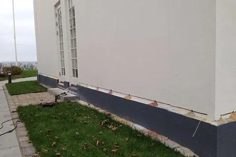 Bild: Feuchtigkeit im Haus?