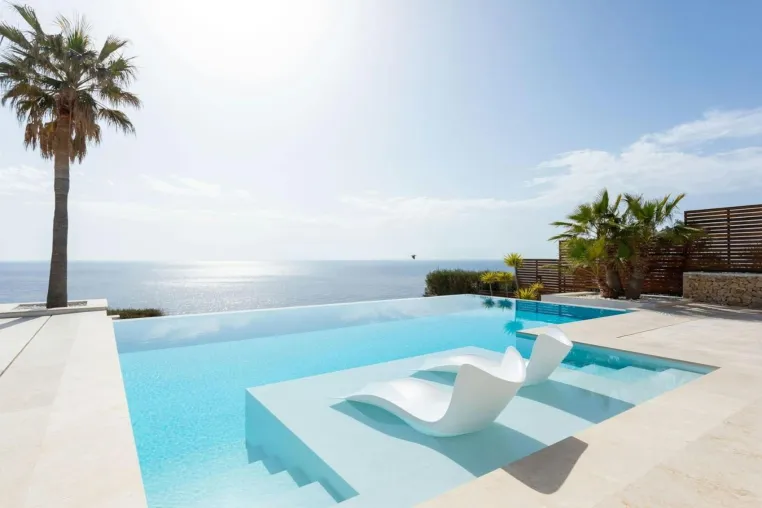 Bild: Mallorca von seiner besten Seite: Exklusive Villen & erstklassiges Lifestyle-Management