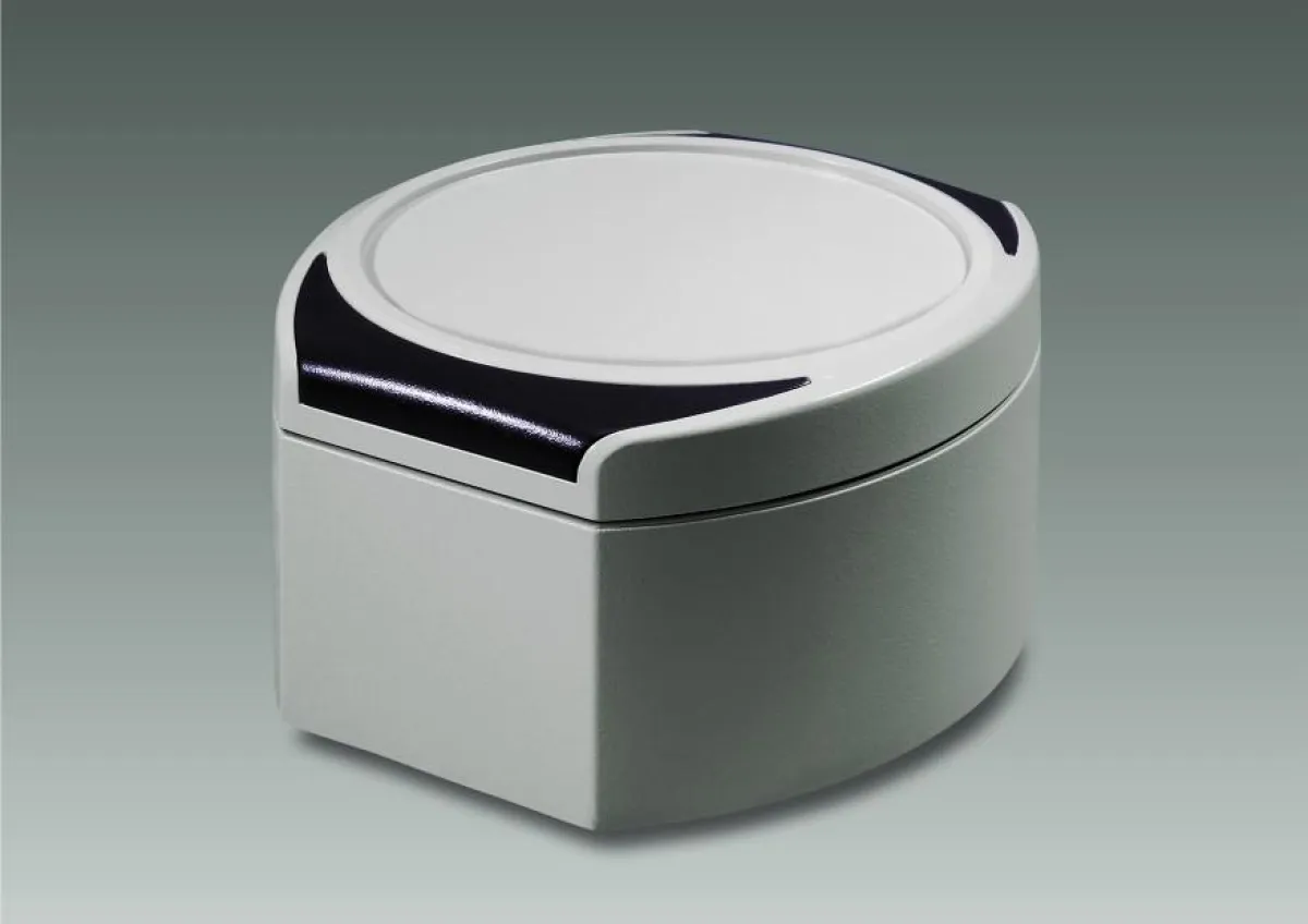 „Das Eckige muss ins Runde.“ Das aluDISC-Gehäuse von ROLEC bietet viel Platz für den Einbau von Steuerungen. (Foto: ROLEC)