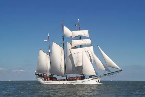 Bild: Willem Barentsz fährt im 9. Jahr zwischen Enkhuizen und Urk