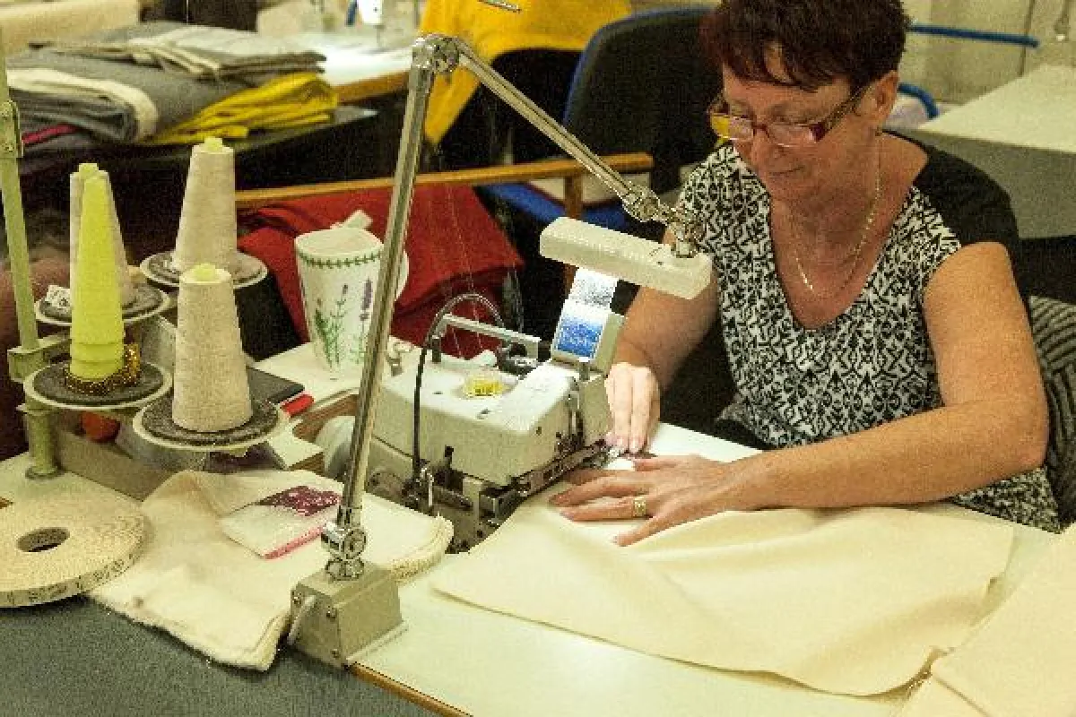 In der Cotonea-Näherei in Tschechien