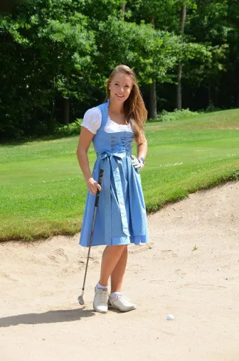 Das 1. Golfdirndl der Welt Bild: Das 1. Golfdirndl der Welt