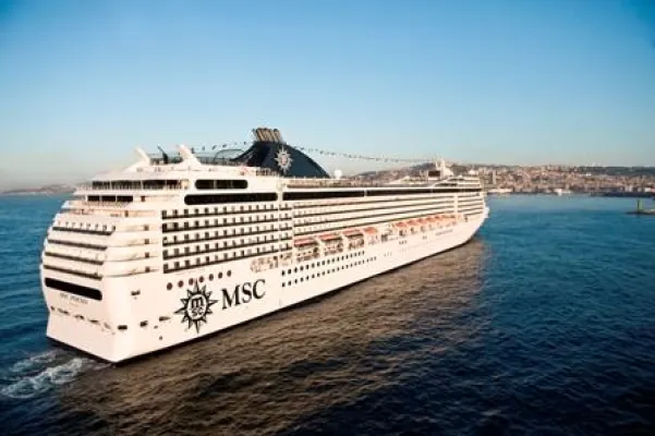 Bild: MSC Kreuzfahrten und der „Kreuzfahrtkönig“ stechen in See
