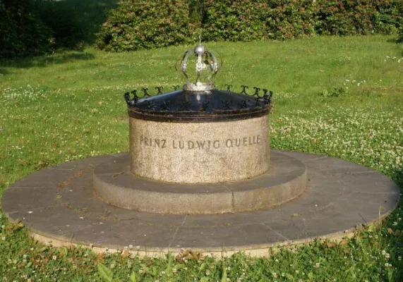 Bild: Mineralbrunnen - Kunstwerke der Natur und Kultur