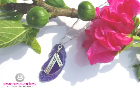 Bild: Wer die Wahl hat, hat die Qual - Bei excessories dürfen Trendsetter ihren eigenen Schmuck-Lifestyle designen