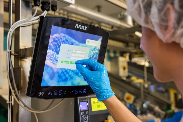 Bild: Industrie-PCs für Molkereien: Worauf es in der Lebensmittelproduktion wirklich ankommt