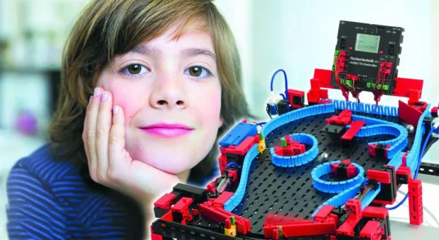 Bild: Christiani: Neue Lehrmittel für den technischen und naturwissenschaftlichen Unterricht auf der didacta 2013