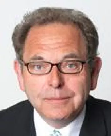 Bild: Klaus Neumann neuer Leiter des Düsseldorfer Retail-Teams von AENGEVELT